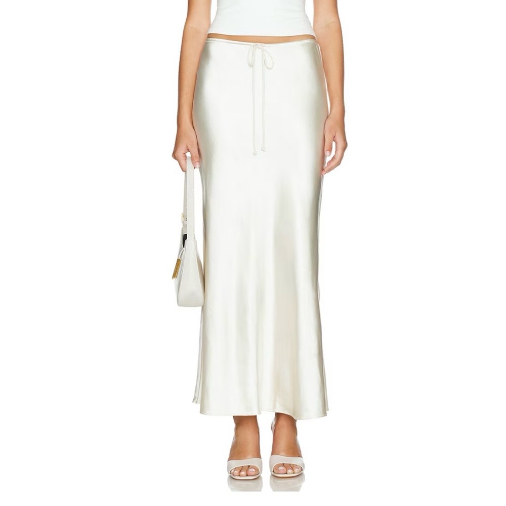 New L'Academie Ivory Satin Etienne Midi Skirt